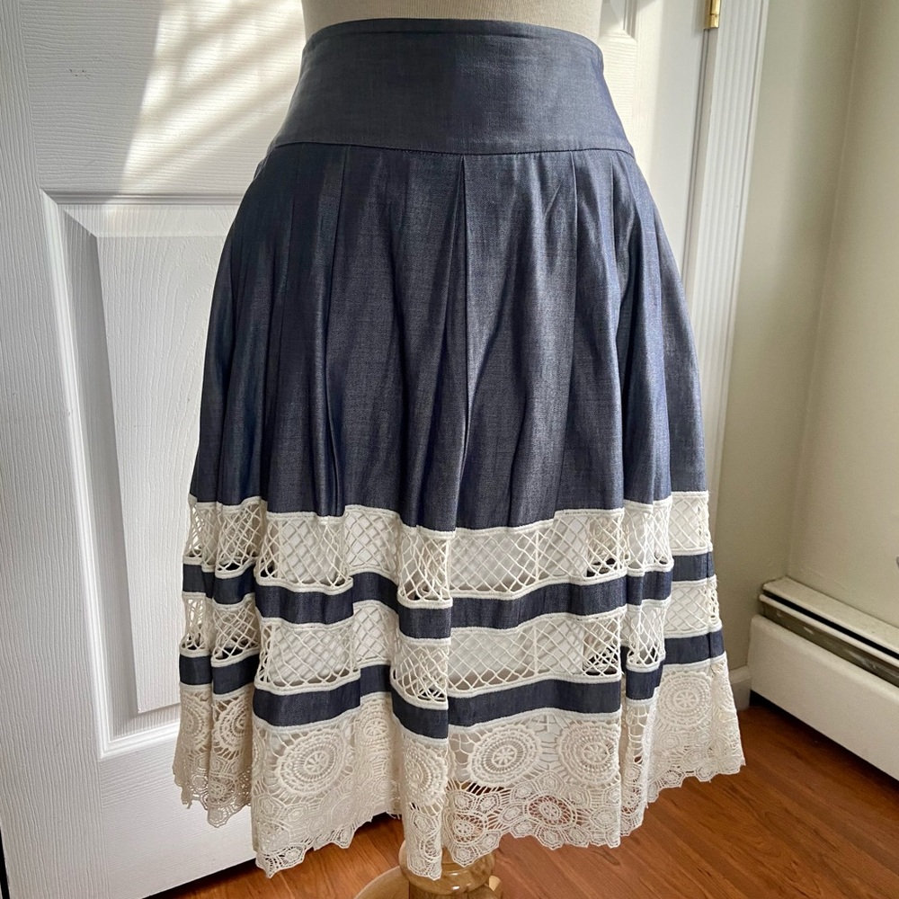 Ann Taylor Blue & Ivory Lace Skirt